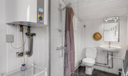 'Janita' - 800m from the sea 5