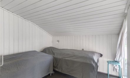 'Janita' - 800m from the sea 3