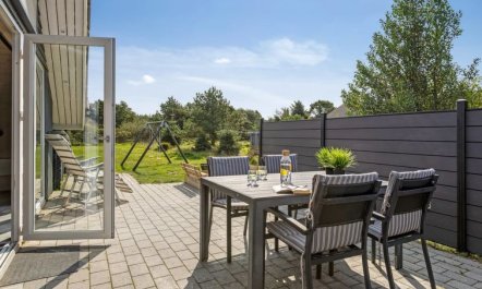 'Sanelma' - 900m from the sea 7