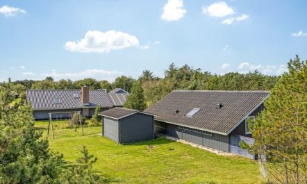 'Sanelma' - 900m from the sea 2