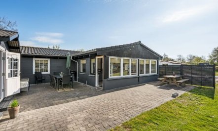 'Valdemar' - 350m to the fjord