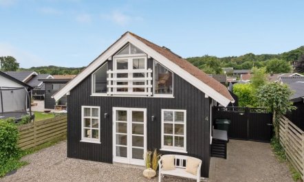 'Ajvi' - 50m from the sea 6