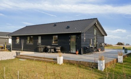 'Viveke' - 10m from the sea 6