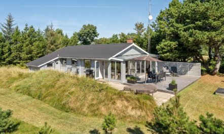 'Niels' - 1.5km from the sea 2