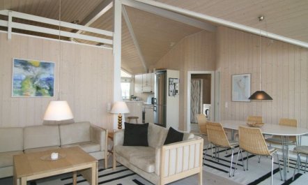 'Fransiske' - 800m from the sea 4