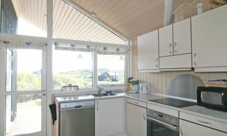 'Fransiske' - 800m from the sea 3