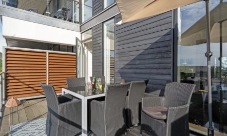 'Theis' - 100m from the sea 6