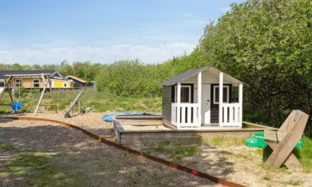 'Julie' - 1.5km from the sea