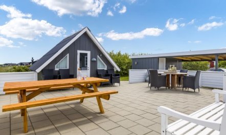 'Mikka' - 450m from the sea 6