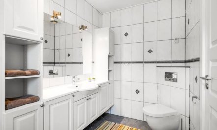 'Evamaria' - 10m from the sea 6