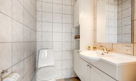 'Evamaria' - 10m from the sea 2