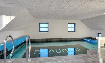 'Oskari' - 1.3km from the sea