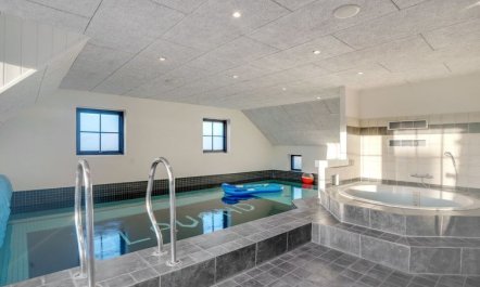 'Oskari' - 1.3km from the sea 6