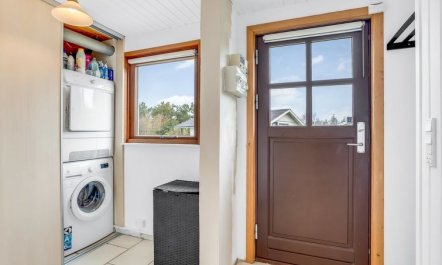 'Fredger' - 450m from the sea 6