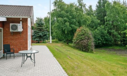 'Gwen' - 2.7km from the sea 5