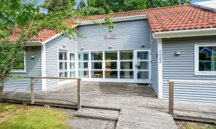 'Gravers' - 100m from the sea