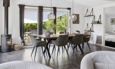 'Thordgrim' - 600m from the sea 6