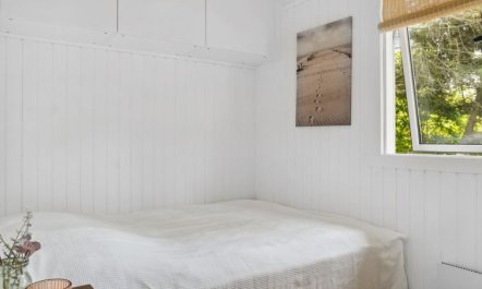 'Thordgrim' - 600m from the sea 2