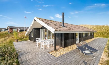 'Edvardine' - 400m from the sea 1