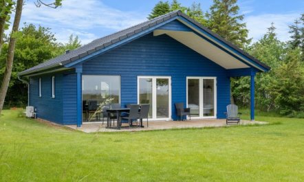 'Mato' - 100m from the sea