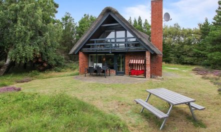 'Anna' - 1km from the sea 3