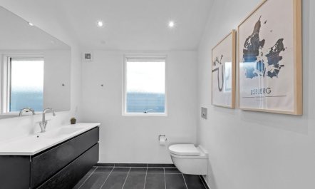 'Carlie' - 250m to the fjord 6