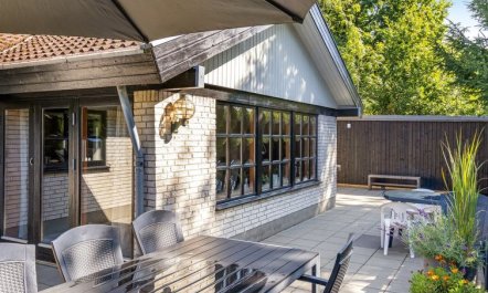 'Berner' - 30km from the sea