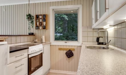 'Göran' - 30km from the sea 2