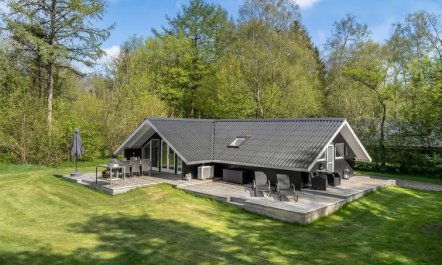 'Gojko' - 30km from the sea