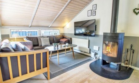 'Nedelko' - 30km from the sea 4