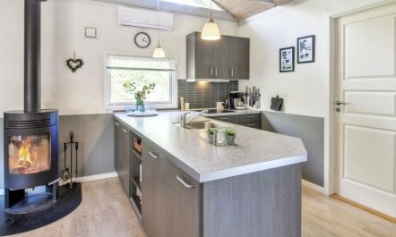 'Nedelko' - 30km from the sea 5