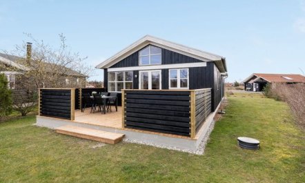 'Evin' - 800m from the sea