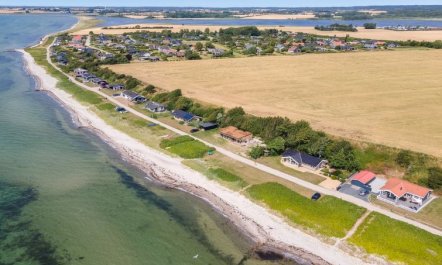 'Arnwith' - 20m from the sea 5