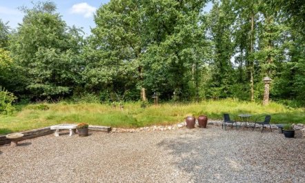 'Lenya' - 33km from the sea 4