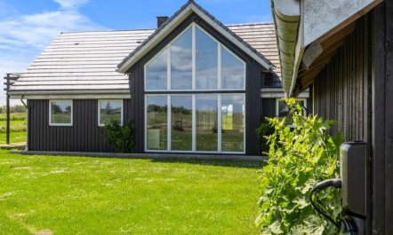 'Ung' - 460m from the sea 4