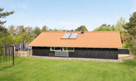 'Hithin' - 800m from the sea 2