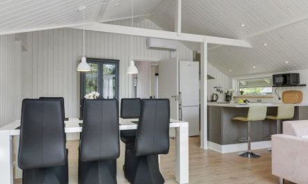 'Aleide' - 29km from the sea 5