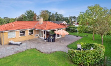 'Kalli' - 100m from the sea