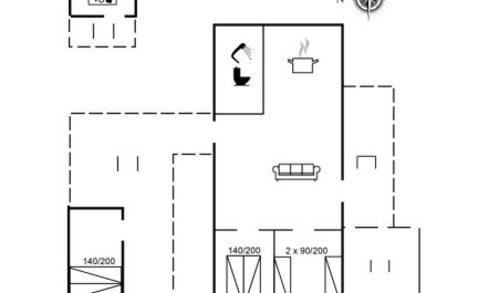 'Thekla' - 3km from the sea 1