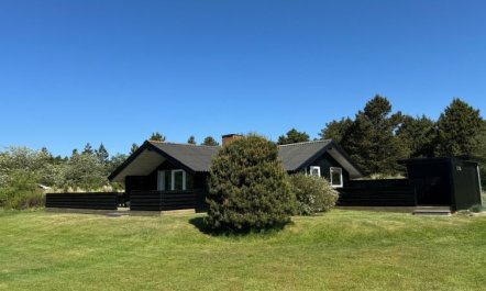 'Ilsi' - 1.5km from the sea