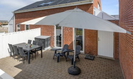 'Adils' - 2.5km from the sea 5