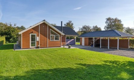 'Hellena' - 90m from the sea 3