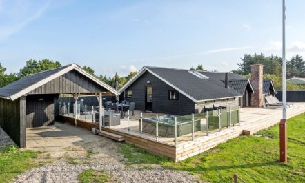 'Ellenora' - 1km from the sea 2