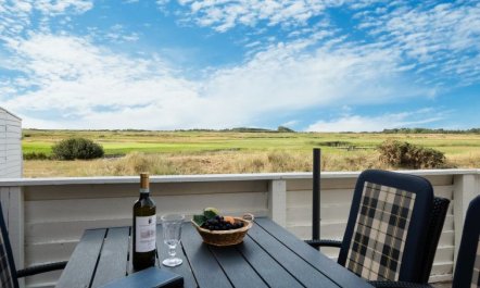 'Jovanka' - 2.3km from the sea