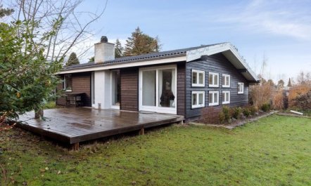 'Hendrina' - 500m from the sea