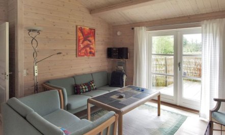 'Lilian' - 600m from the sea 3