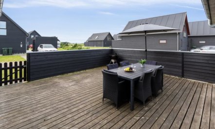 'Ingebrit' - 1.4km from the sea 2