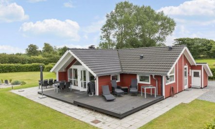 'Alexi' - 300m from the sea