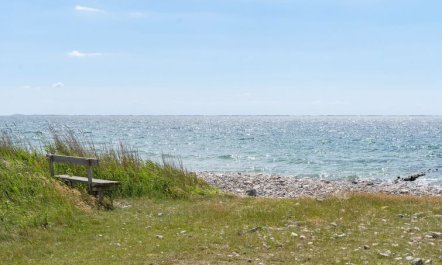 'Henrik' - 100m from the sea 7