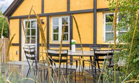 'Hughlek' - 1.5km from the sea 5